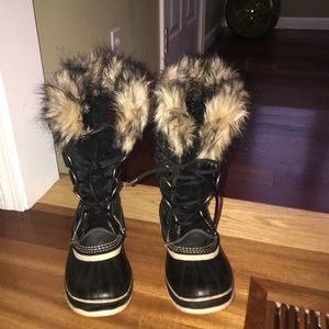 Sorel Joan of Artic Boots, Black, barely worn