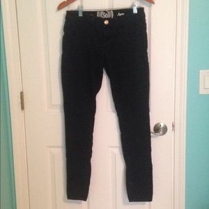 Stretch begging with pockets