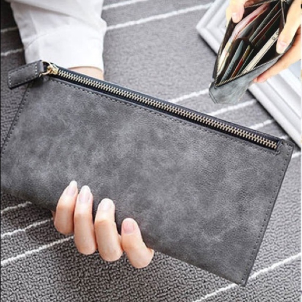 Simple Gray clutch