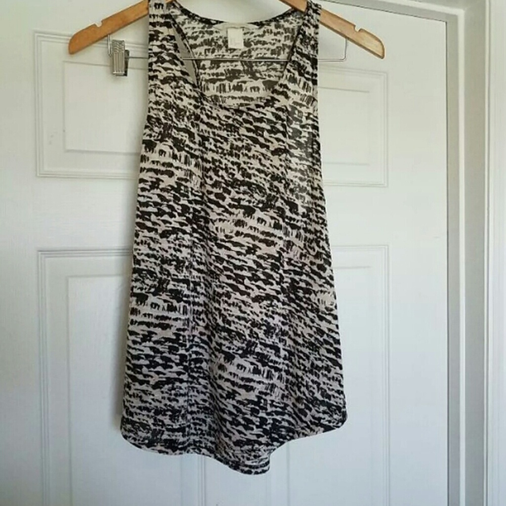 H&M sleevless top