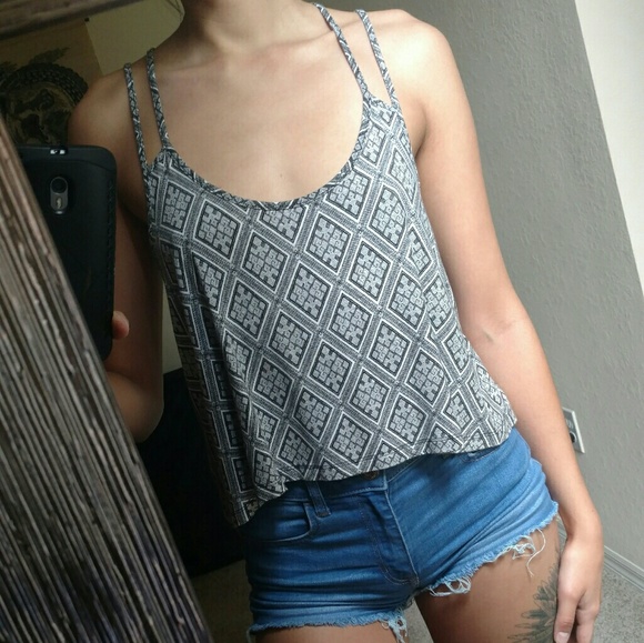 S Forever 21 Tank - Picture 2 of 5