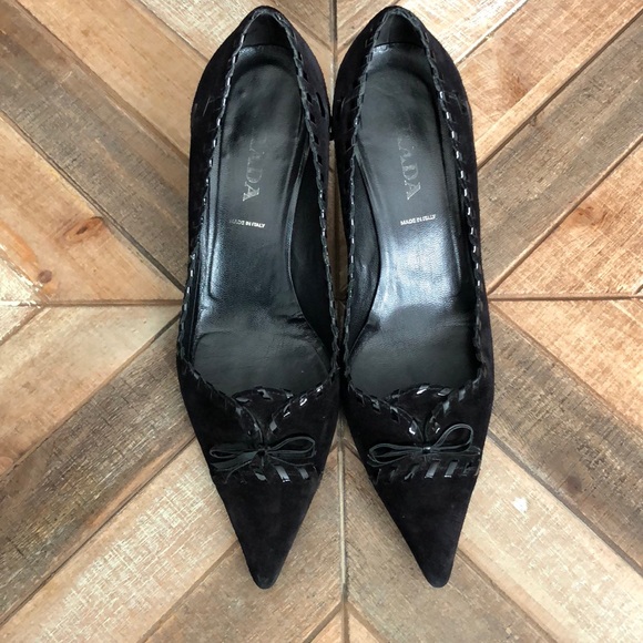 Prada Black Suede Pointy Woven Accent Comma Heel - Picture 2 of 8