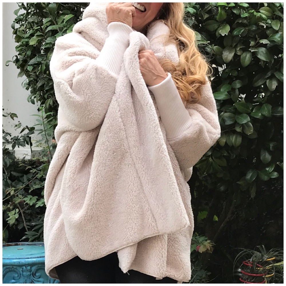 LAST 🔘 Wrap Me in Luxury!