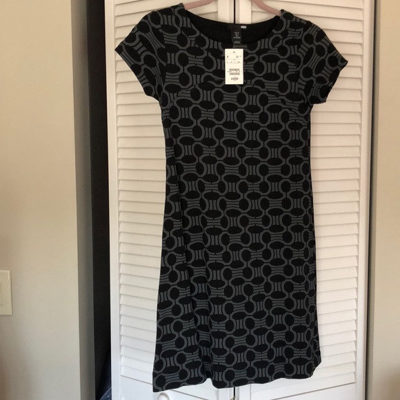 NWT H&M dress - Picture 2 of 3