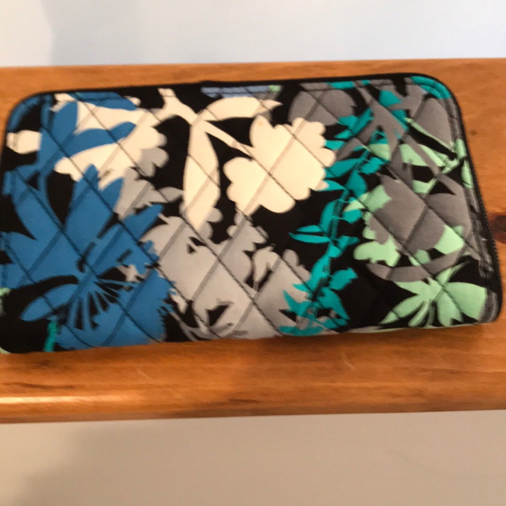 Vera Bradley Accordion Wallet