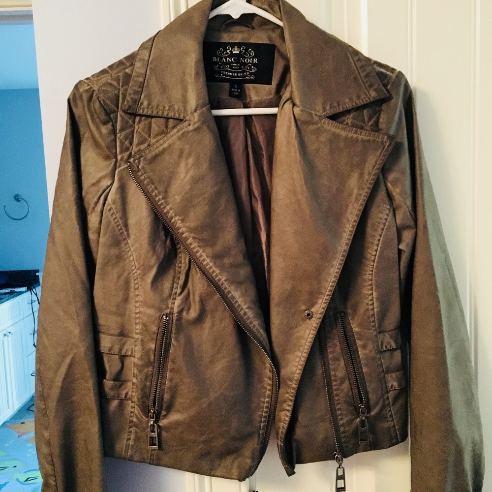 Blanc Noir Small Leather Jacket