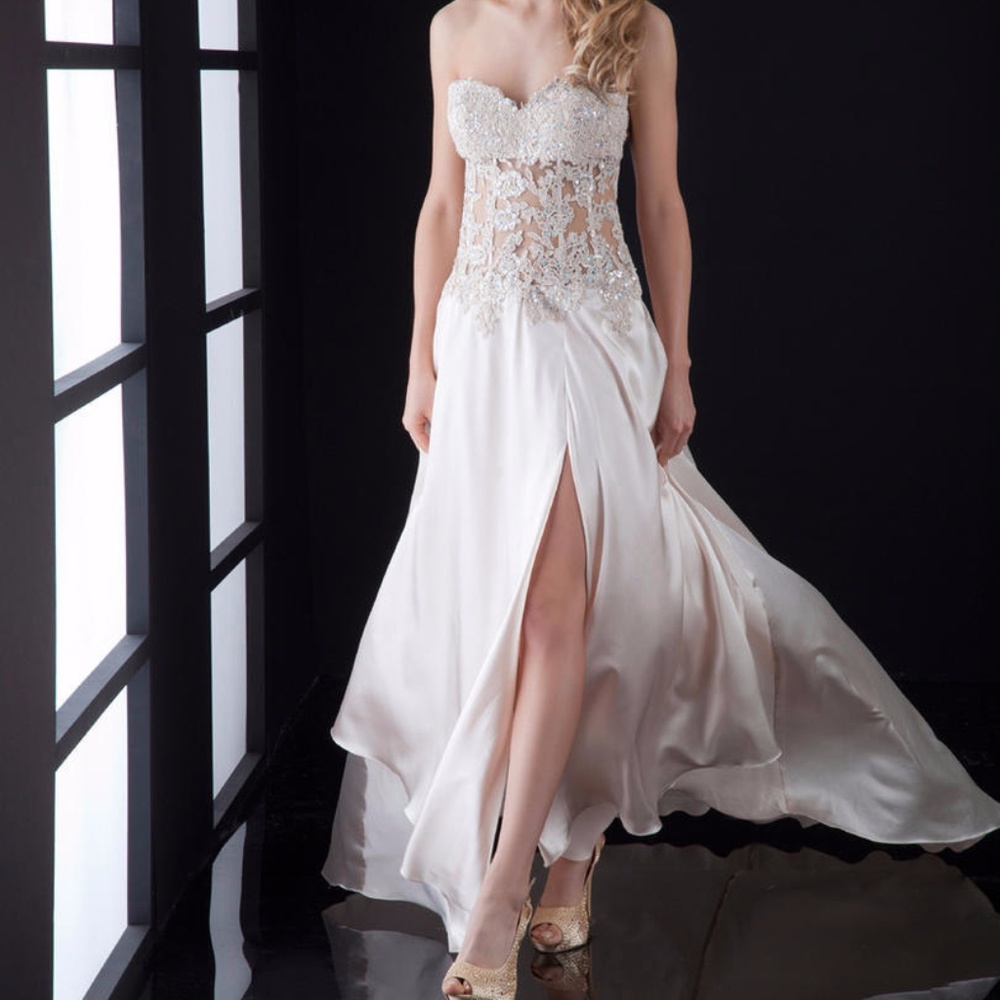 Jasz Couture Dresses