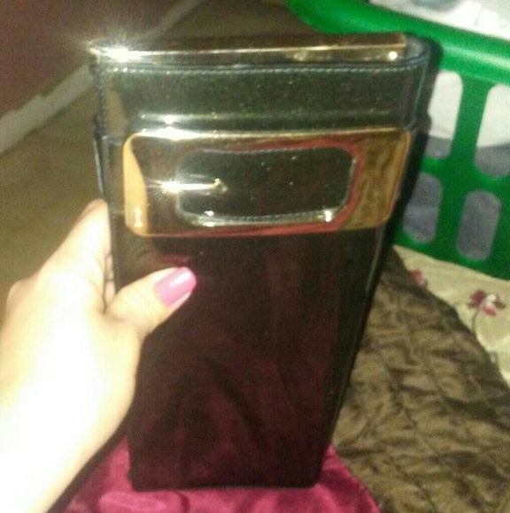 Gucci clutch purse - Picture 1 of 8