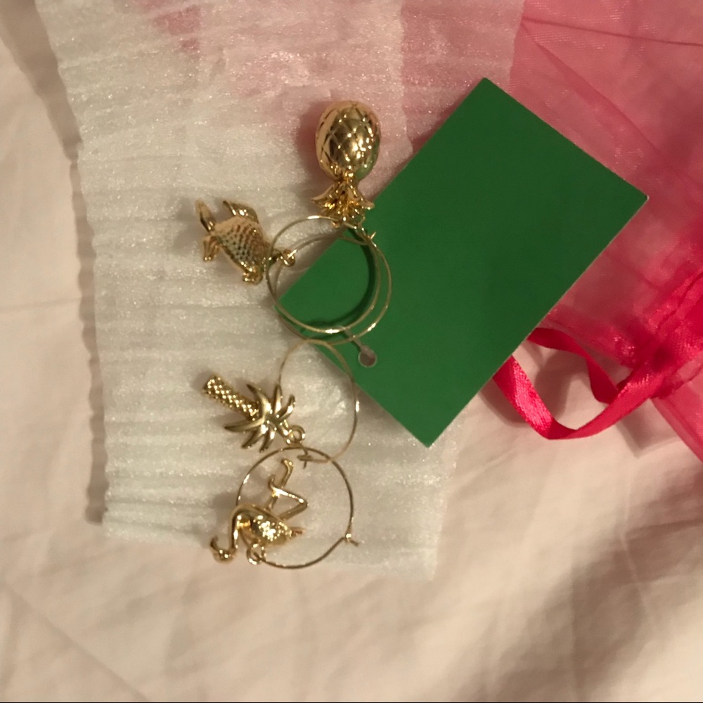 NWT wine charm set GWP