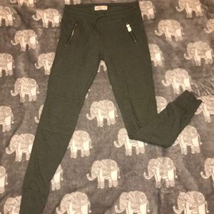 Hollister fleece joggers