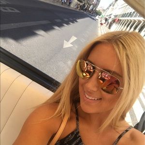 Meet your Posher, Morgan