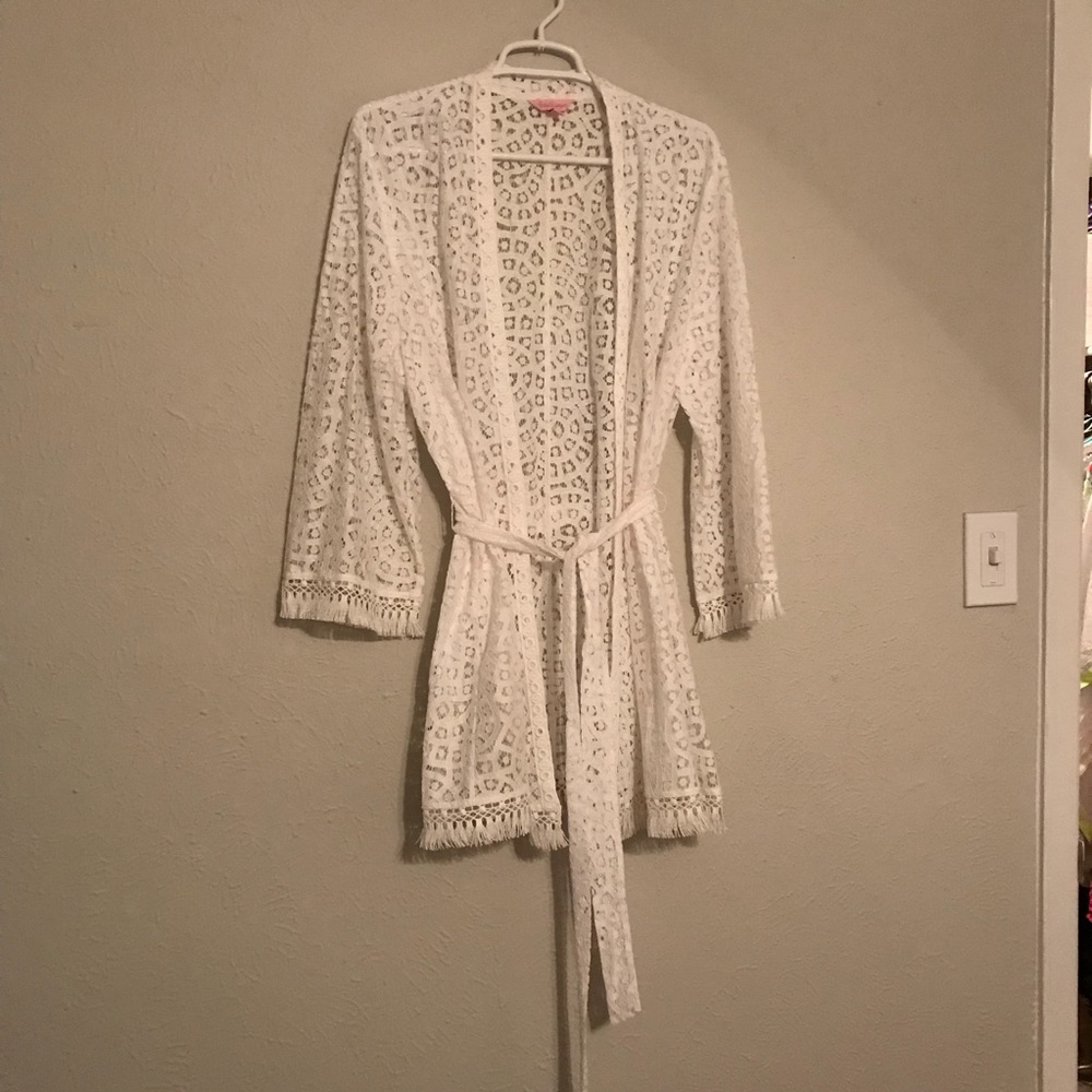 Carolyn kimono in white lace