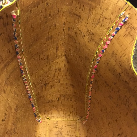 Reversible Tote - Picture 2 of 3