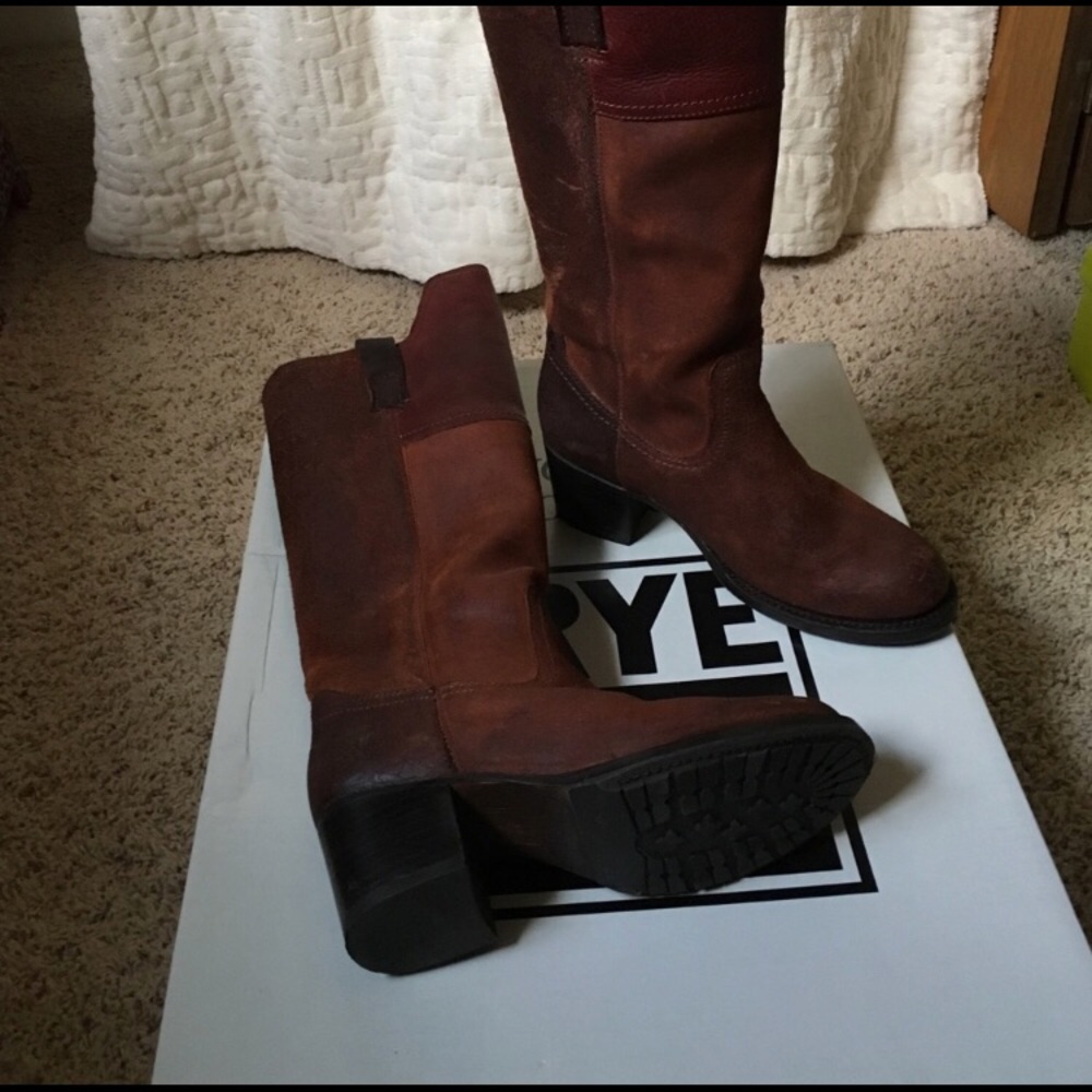 Frye leather boots PRICE FIRM