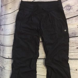 Lululemon studio pants, wrn once, sz 6 TALL