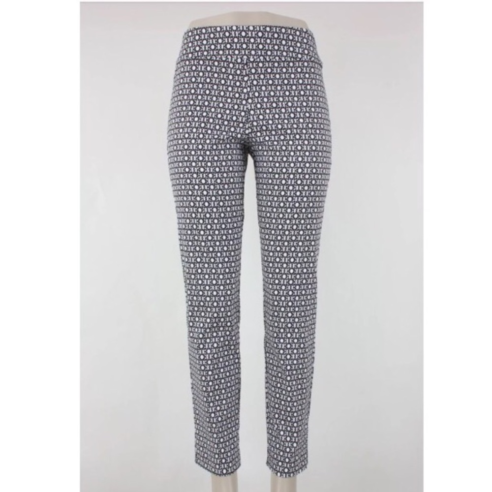 Black and White Pull On Pant