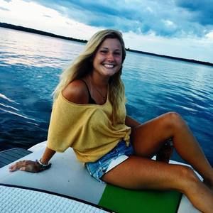 Meet your Posher, Sylvia