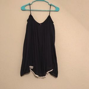 EUC Enna top on navy