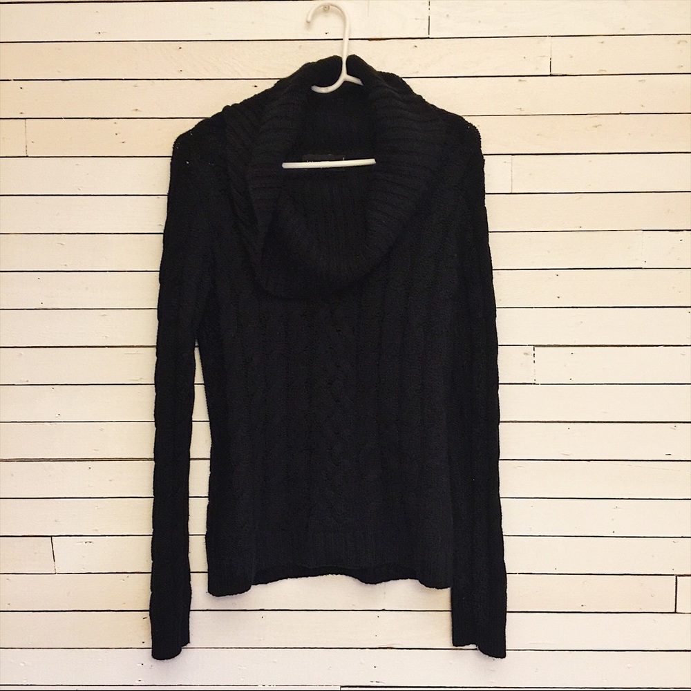 The Limited women’s black sweater