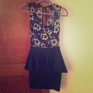 2b bebe dress!