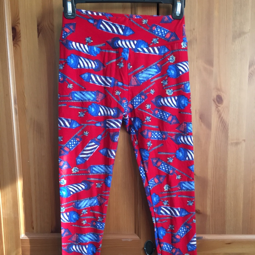 Lularoe OS 4th of July Leggings NWOT