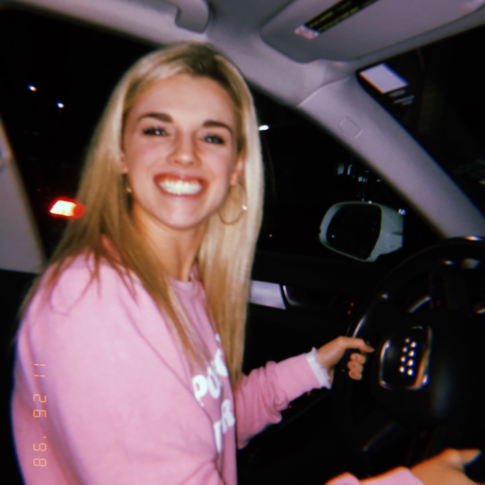 Meet your Posher, Bella