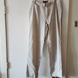 BananaRepublic chino