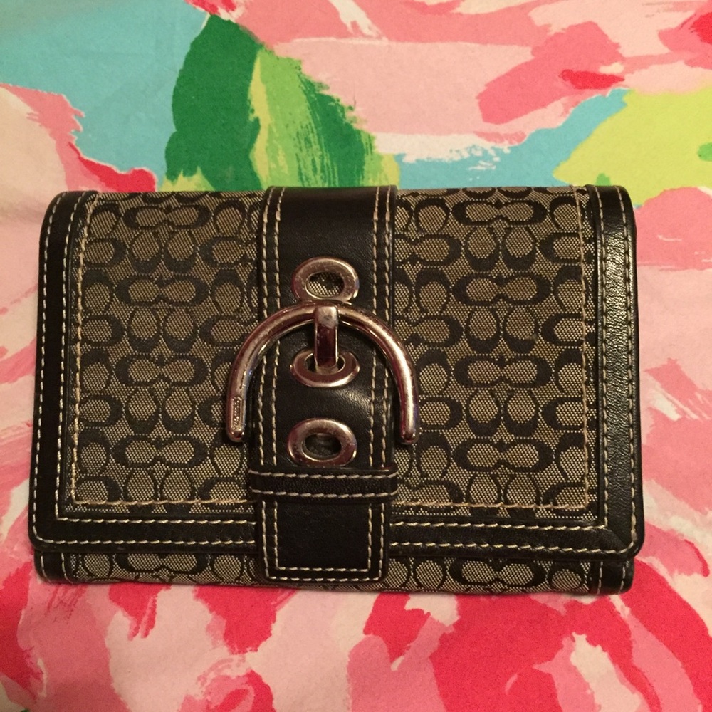 Coach wallet