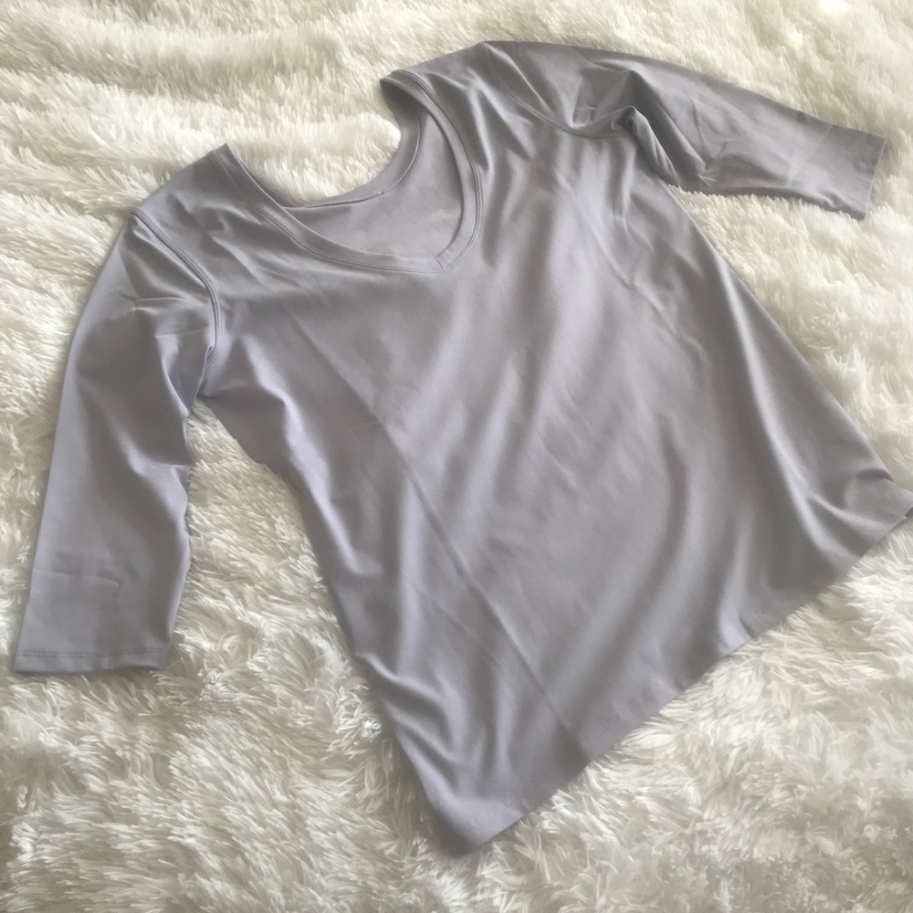 Fabletics 3/4 sleeve tee