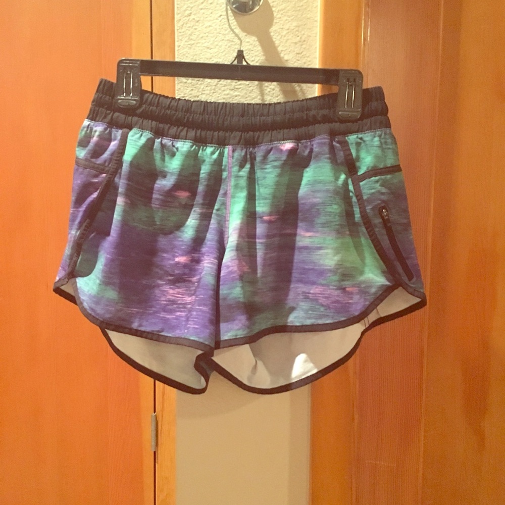 Lululemon running short