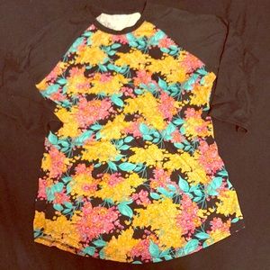 LuLaRoe Randy style floral tee, large