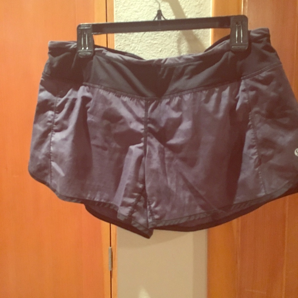 Lululemon running short