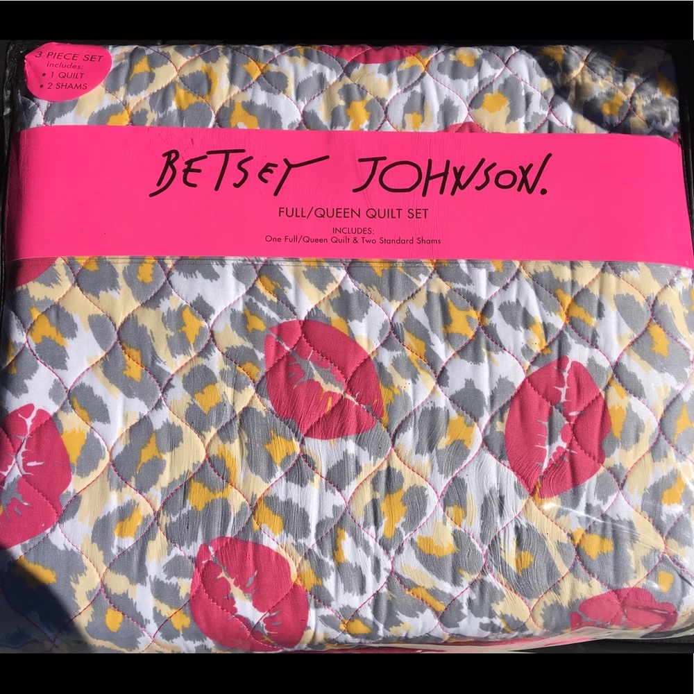 Full/Queen Quilt Set