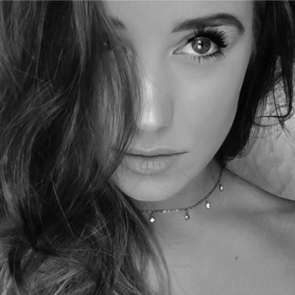 Meet your Posher, Gabrielle