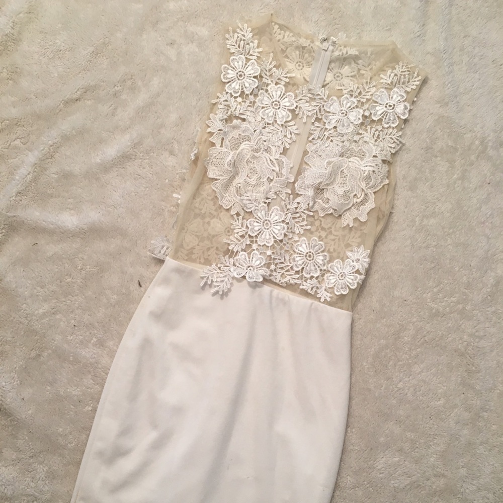 White Lace Bodycon Semi-Formal Prom Dress