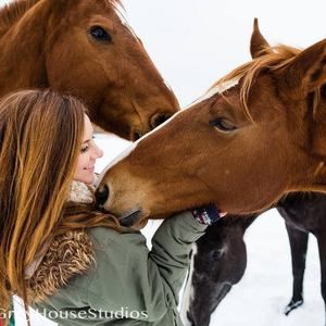 Meet your Posher, Amanda