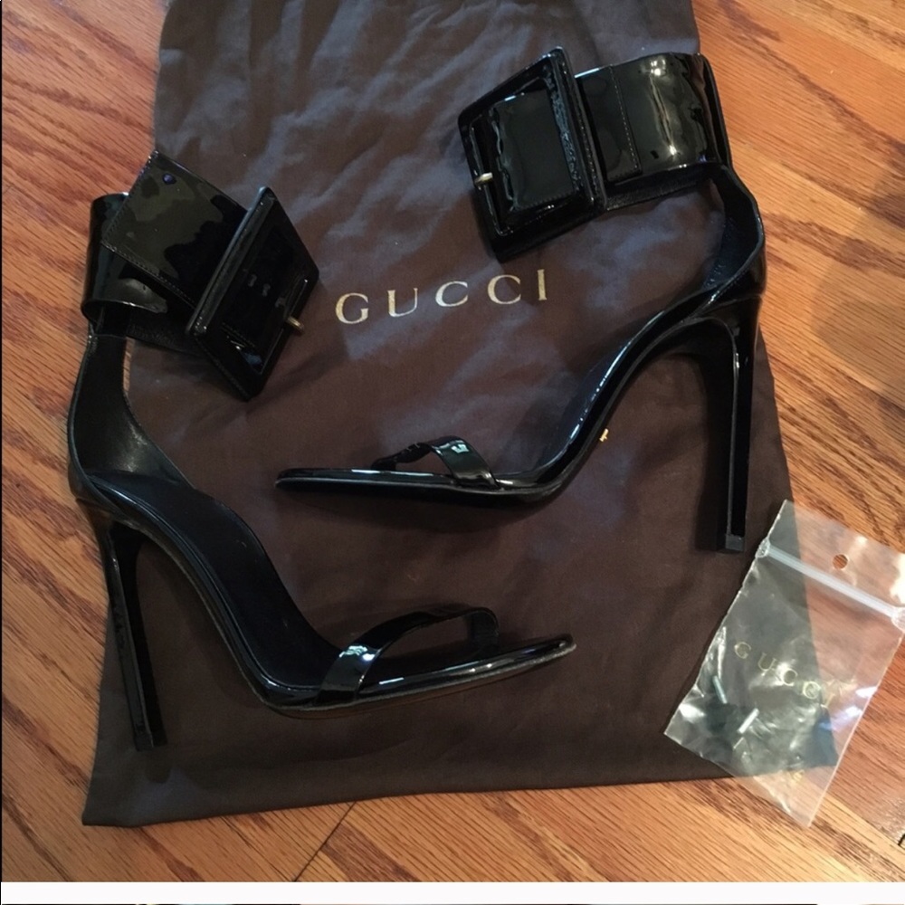 Gucci - Picture 2 of 4