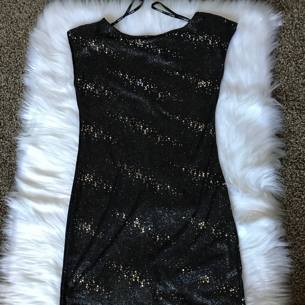 NWOT Black sequin dress 🖤