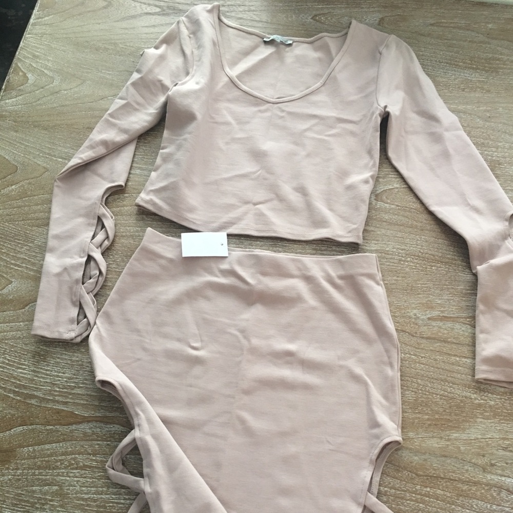 Two piece set