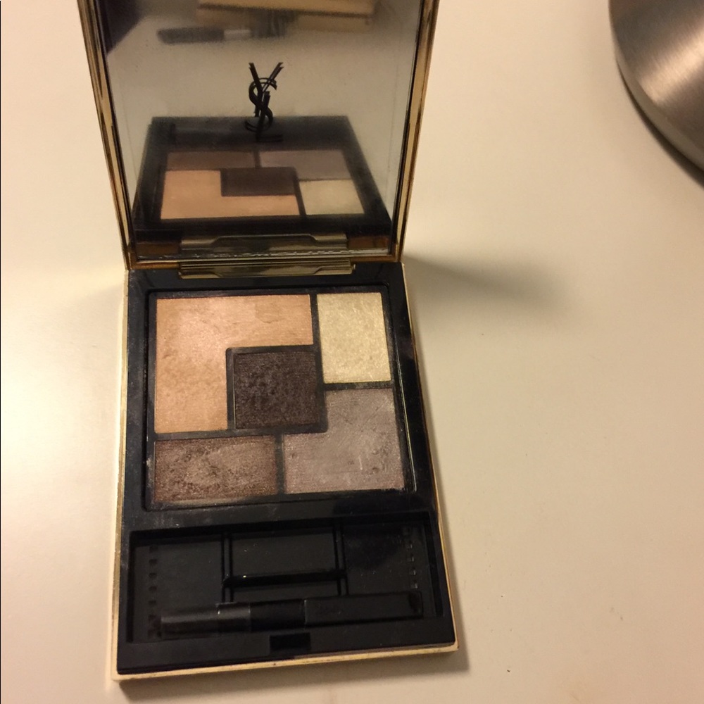 Eyeshadow