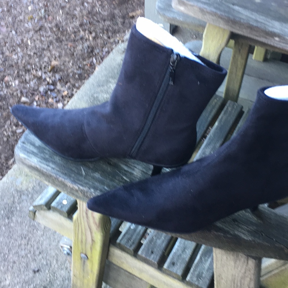Shoe