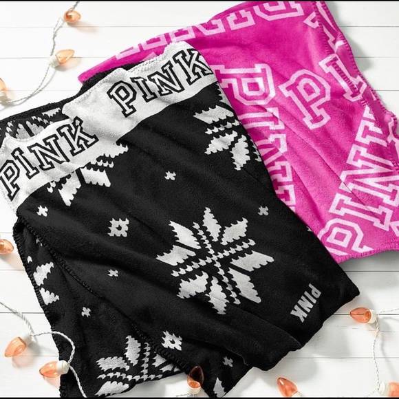 PINK Cozy Blanket (Balck&White) only