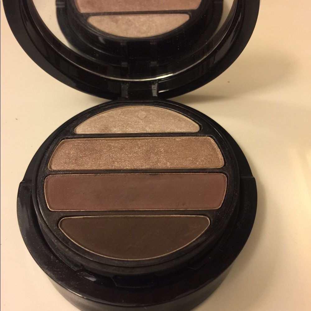 Eyeshadow