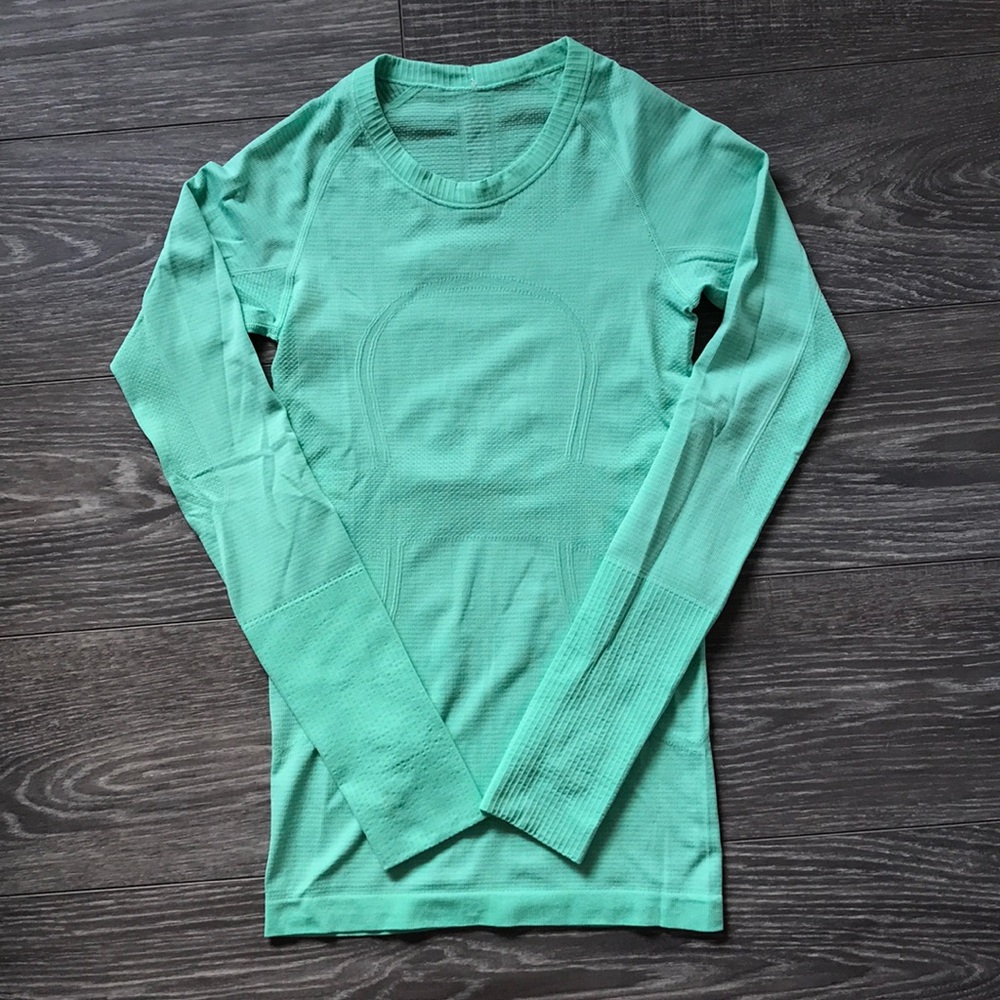 lululemon silverescent long sleeve shirt