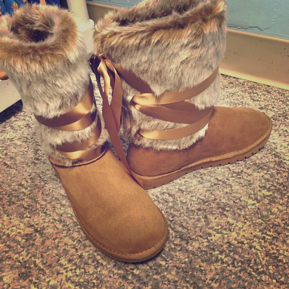 Like New Fuzzies boots from JustFab