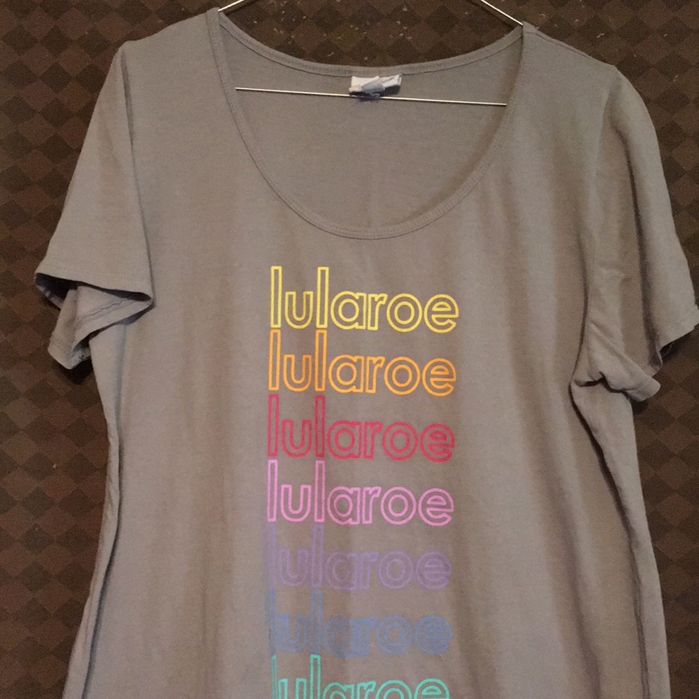 LuLaRoe Promo Classic T