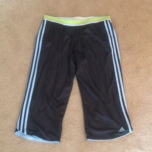 Adidas athletic Capri pants. Medium.