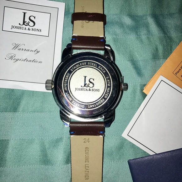 Joshua & Son\'s leather strap Men\'s watch