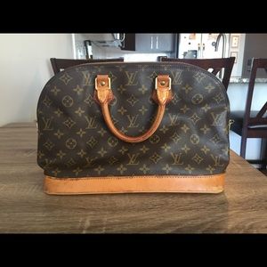authentic Louis Vuitton alma