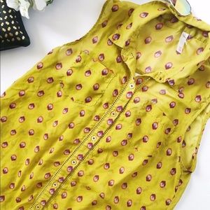 Xhilaration Sheer Sleeveless Button Down Blouse